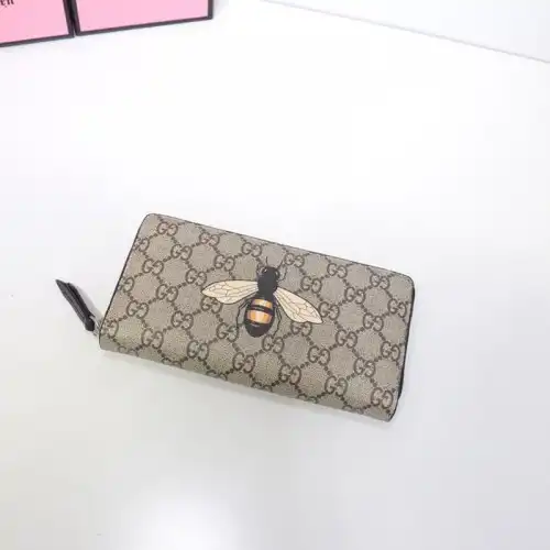 G*u*i brand handbags zip around wallet 1904g0003