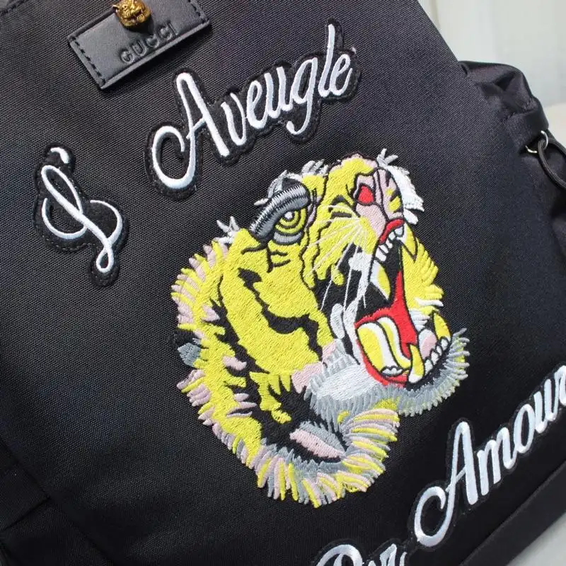 G*u*i backpack 19gm0028