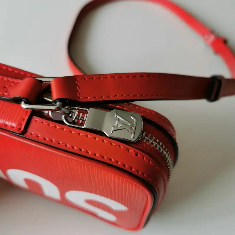 Loewe Bags 20DJ570191