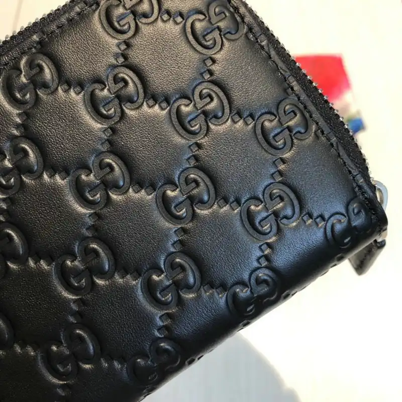 G*u*i bags 20guc0117