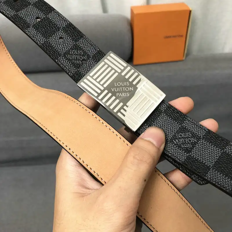 LV Belts 2102SH0069