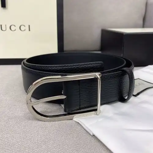 G*u*i belts 2102sh0071
