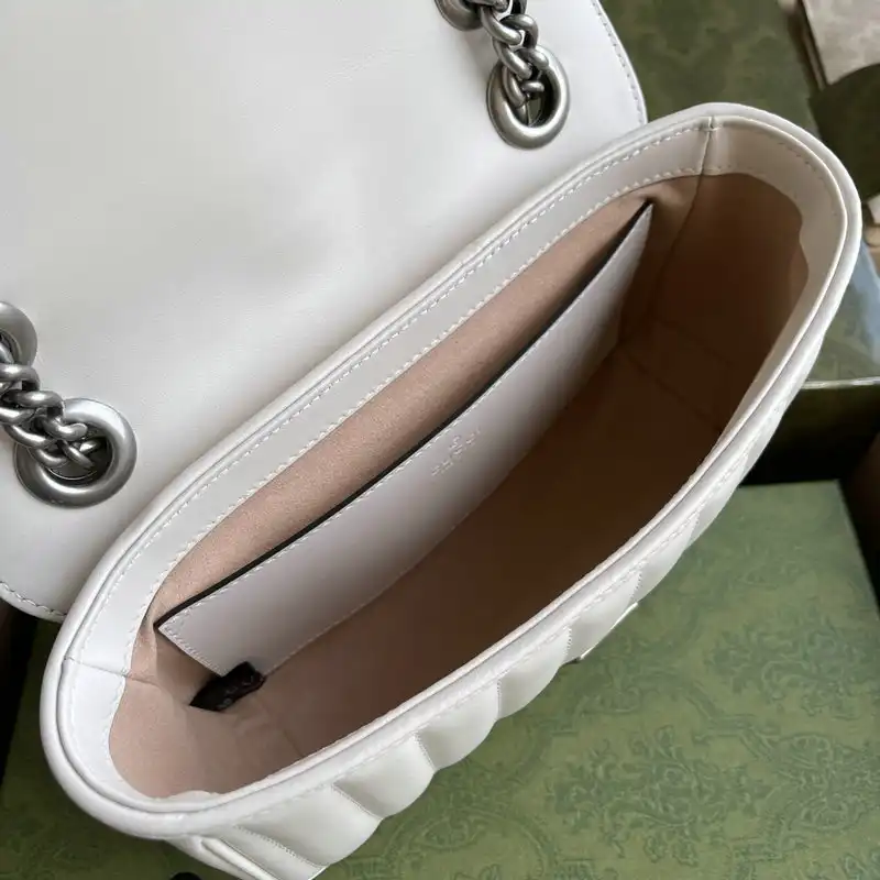 G*u*i bags 2110ya0006