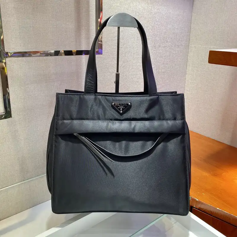Prada Bag 2112YZ0094