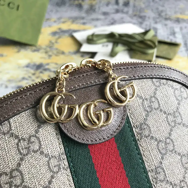 G*u*i bag 2201dj0048