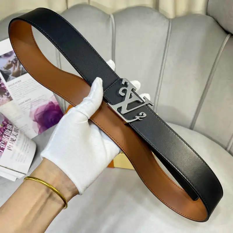 LV Belts 2201XA0056