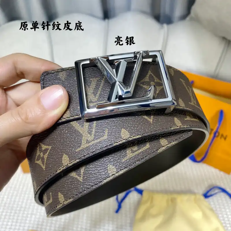 LV Belts 2201XA0081
