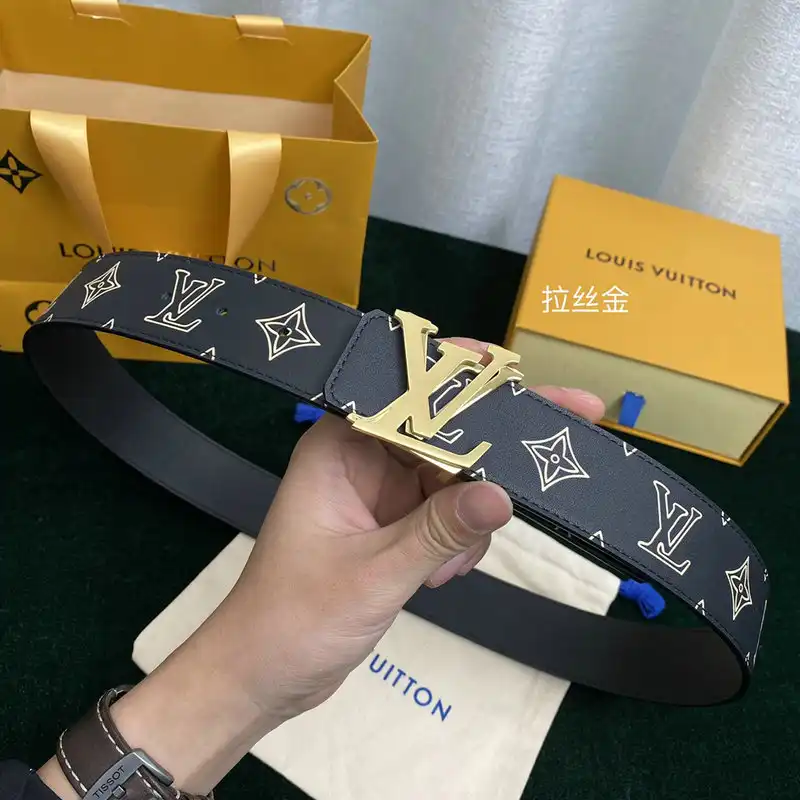 LV Belts 2201XA0138