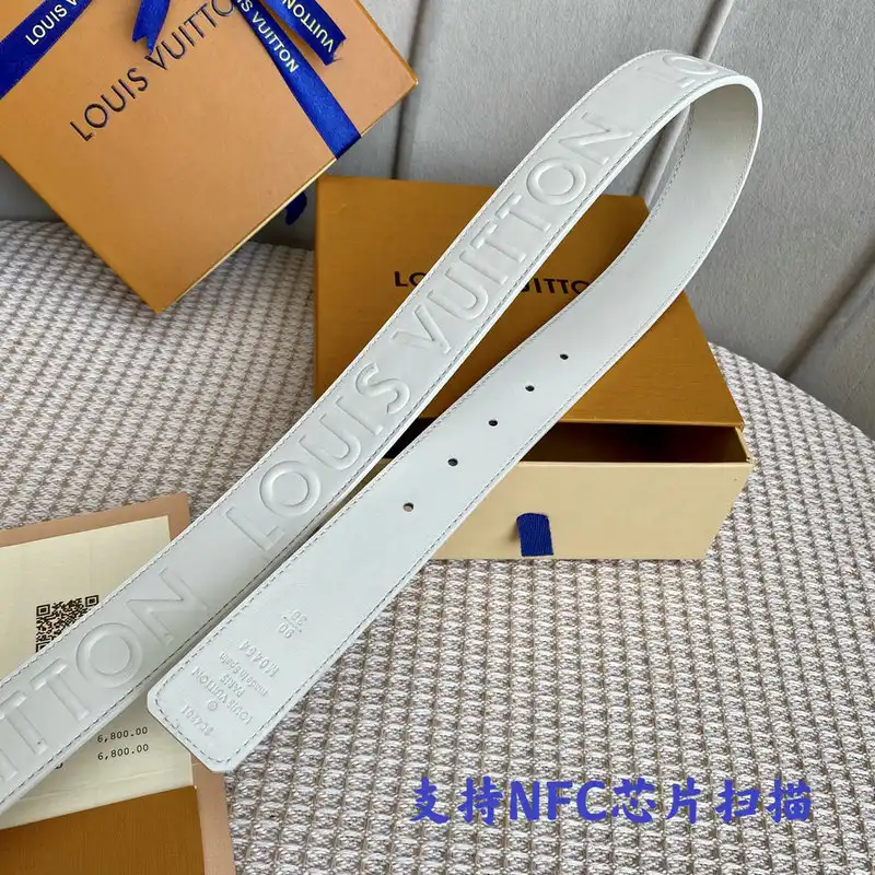LV Belts 2204XA0134
