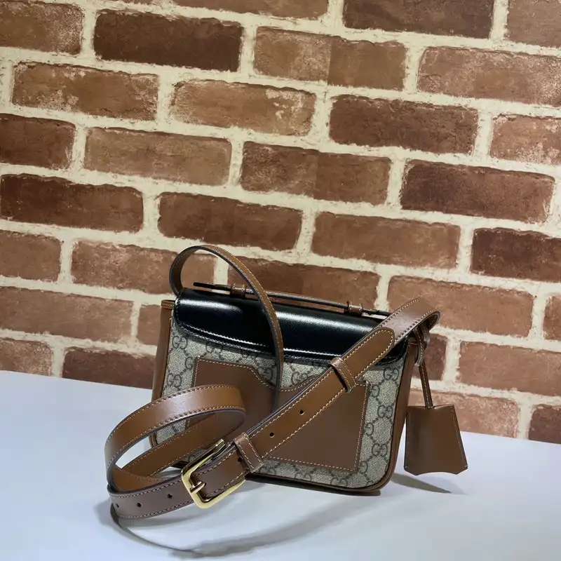 G*u*i bag 2205ya0023