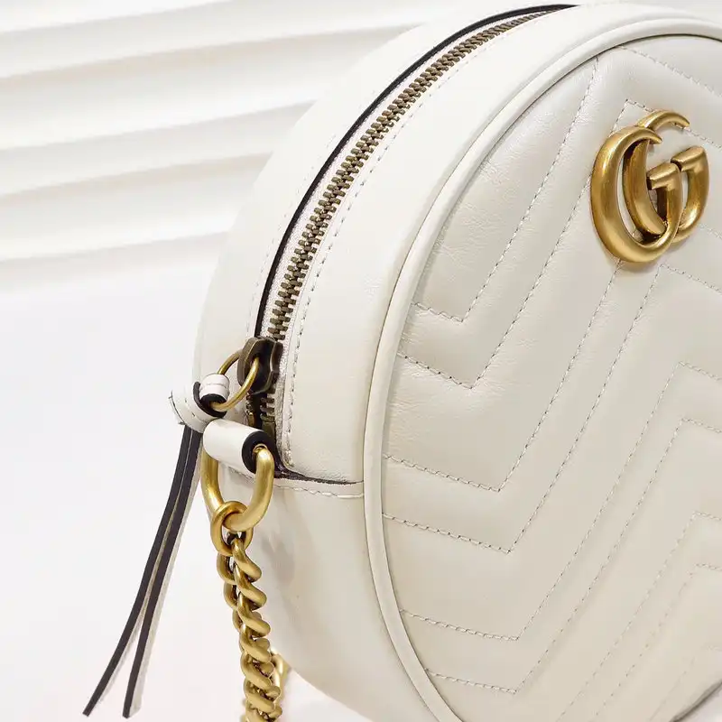 G*u*i bag 2206dj0027