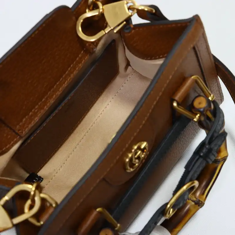 G*u*i bag 2206dj0038