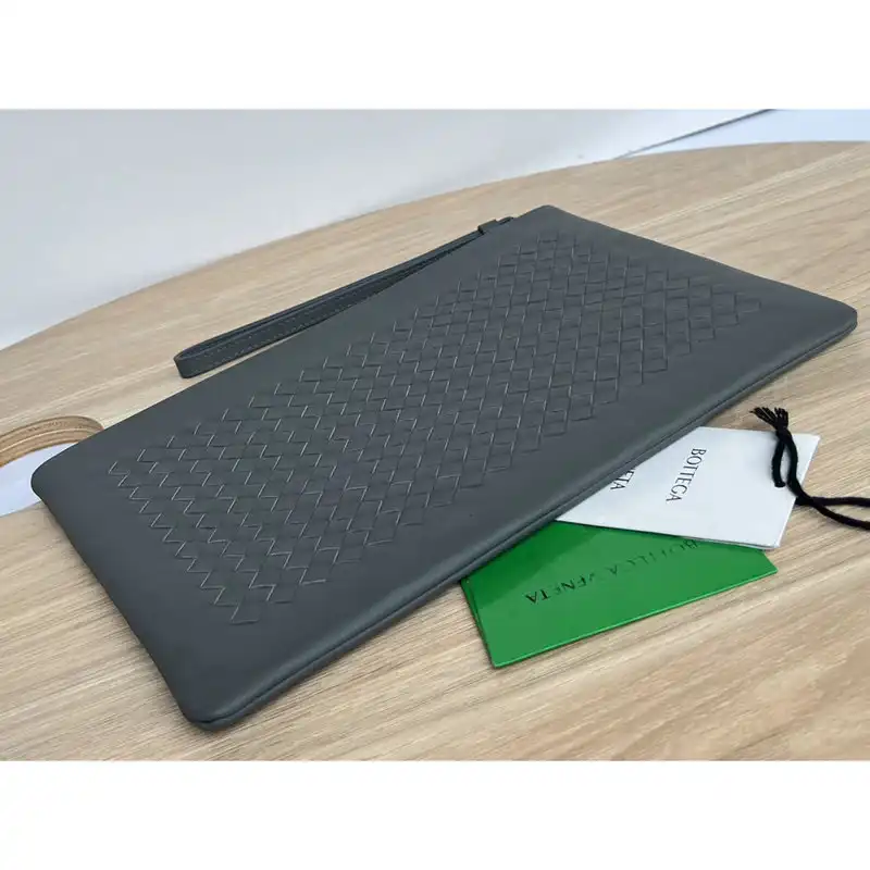 Bottega Veneta Bag 2209SF0129