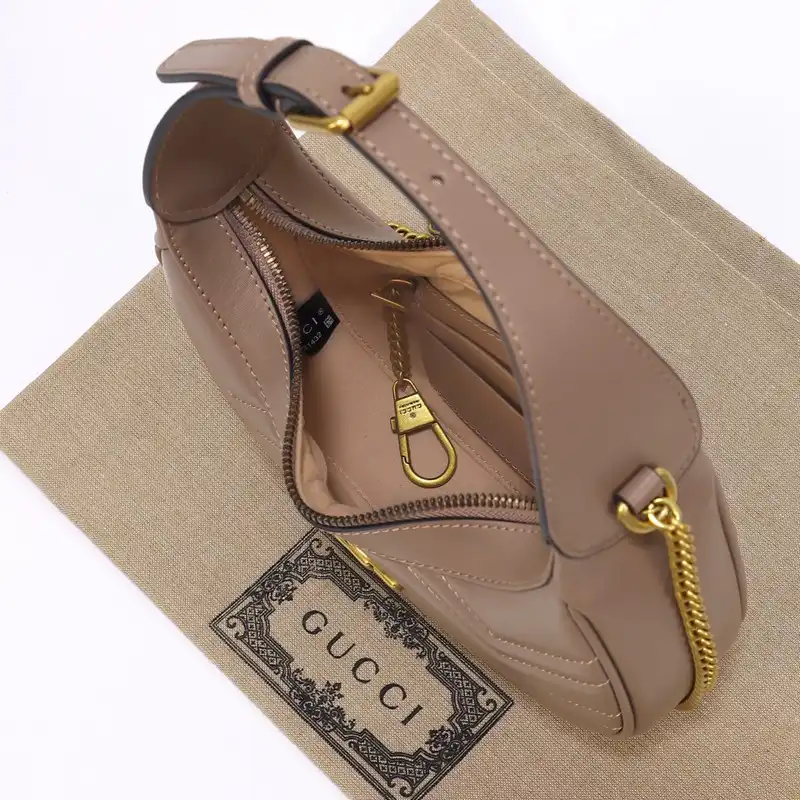 G*u*i bag 2306ya0048