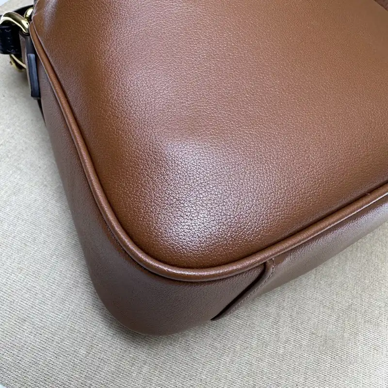 G*u*i bag 2306ya0074