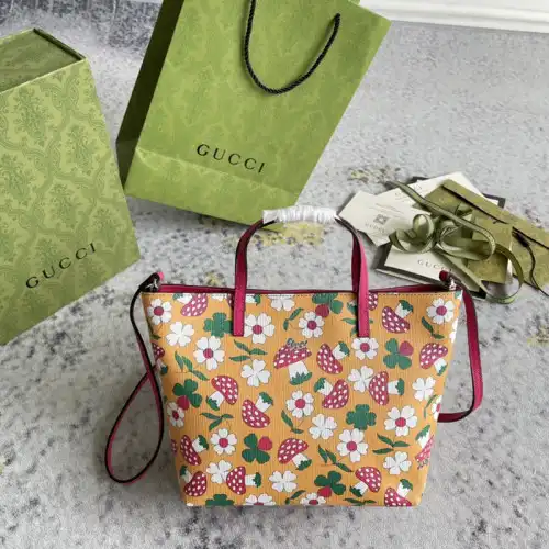 G*u*i bag 2306ya0139