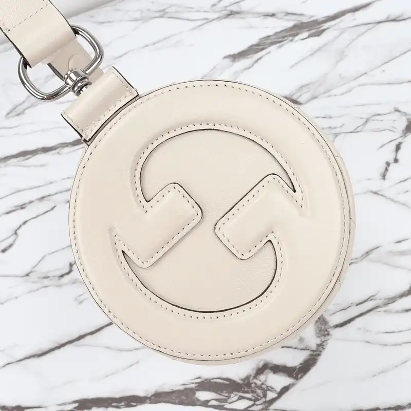 G*u*i bag 2309ya0044