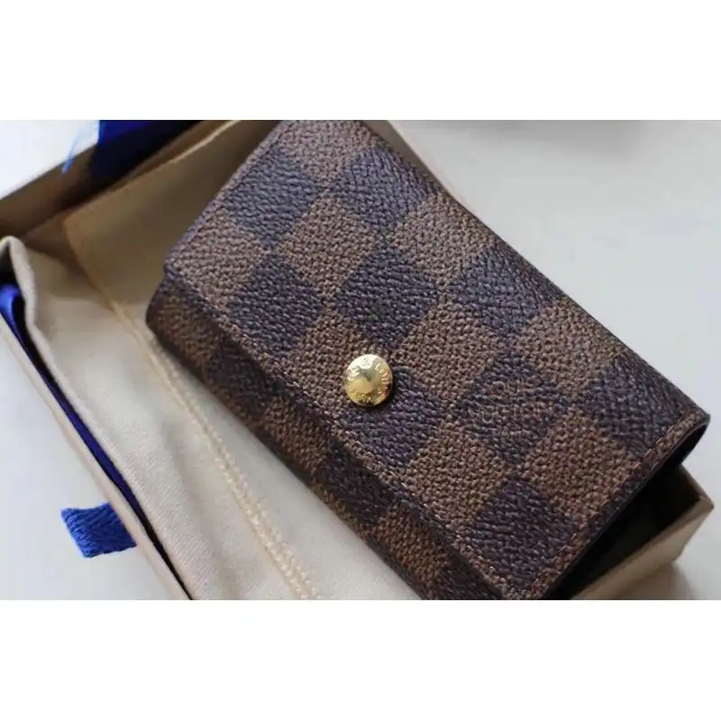 LV Bags 19T1L0060
