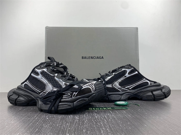 Sporty Balenciaga 742672 W2XL5 4392