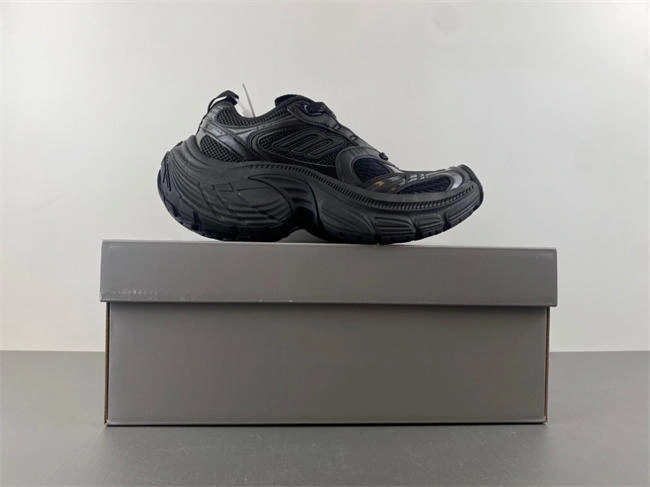 Seasonal Balenciaga 815859 W2MV3 4278