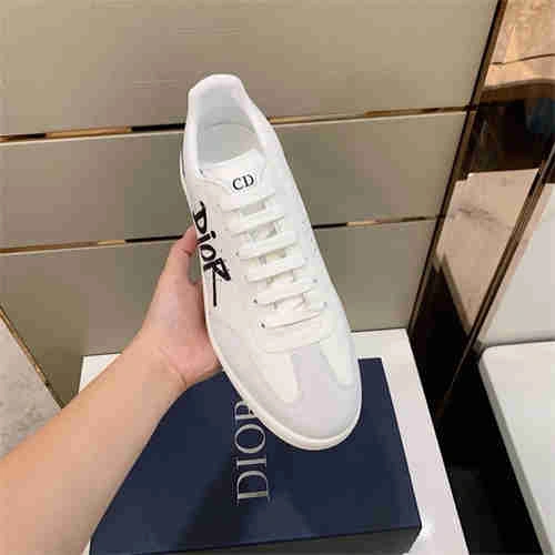 Upgraded DR Sneaker 1143