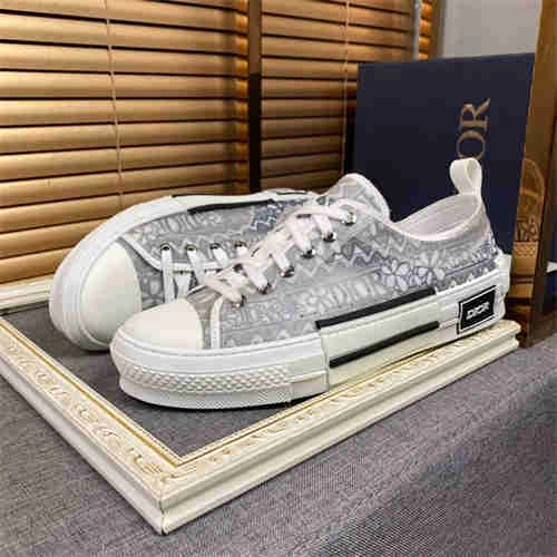 Breathable DR Sneaker 1186