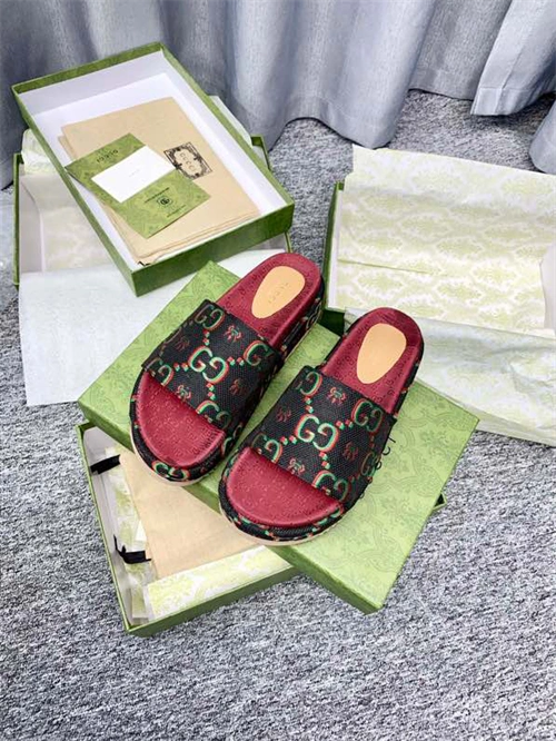 Gocci Slipper Versatile 5765