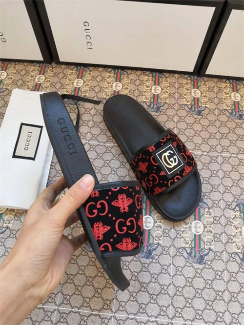 SportInspired Gocci Slipper 5703