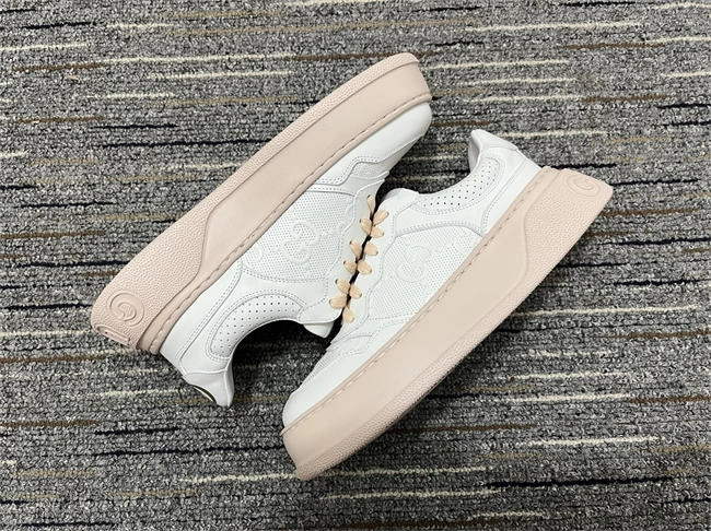 G*u*i low top sneaker elegant 552