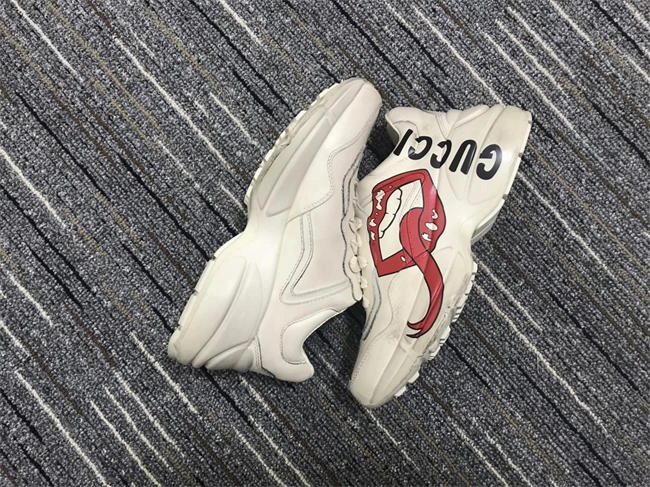 G*u*i rhyton sneaker packable 238