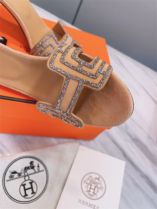 H Sandals Supportive 2397