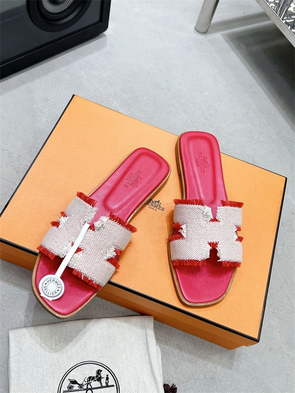 Premium H Slipper 2373