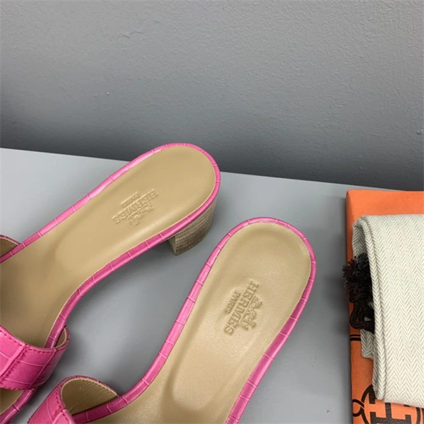 Timeless H Slipper 2385