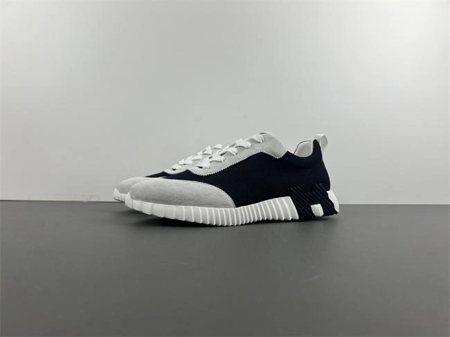 Unique HER MES BOUNCING 2430