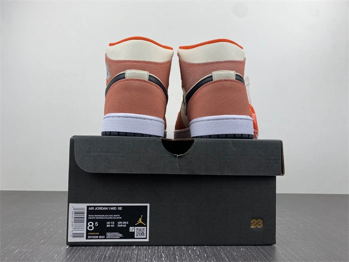 Jordan 1 Mid SE Orange Suede DV1336- Seasonal 3683