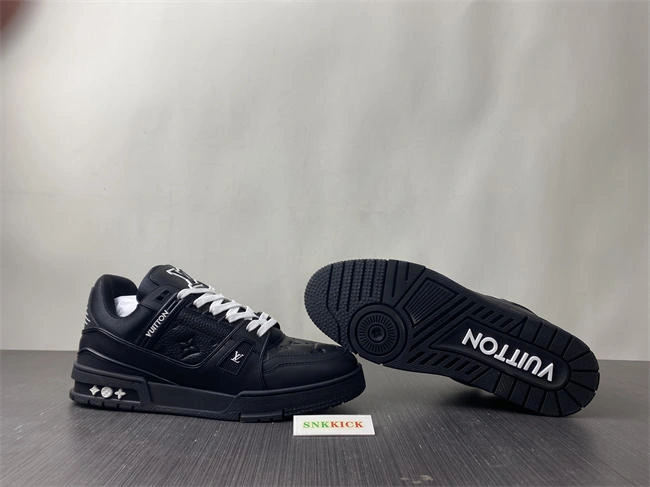 Compact Louis Vuitton 1647