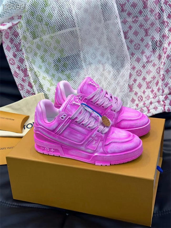 Lv Trainer Sneaker Chic 2066