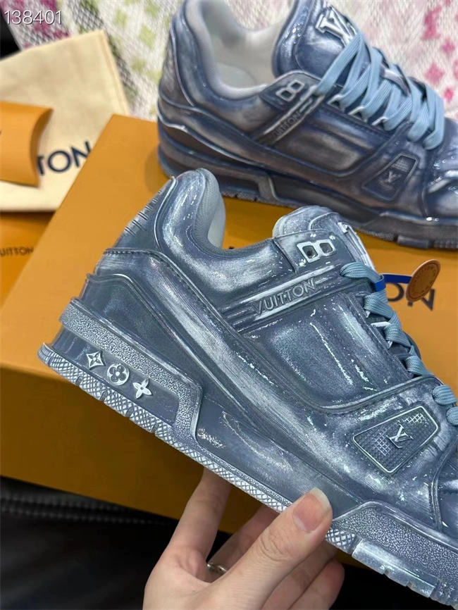 Lightweight Lv Trainer Sneaker 2069
