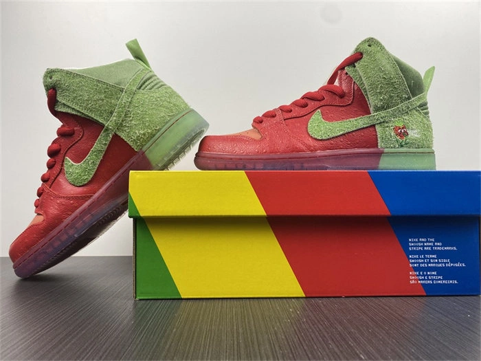 Breathable Nike SB Dunk High Strawberry Cough CW7093- 4834