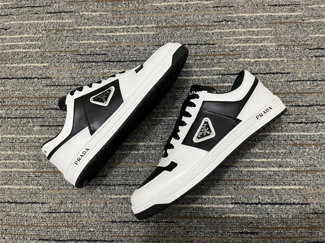 Prada Leather Sneaker Fashionable 3307